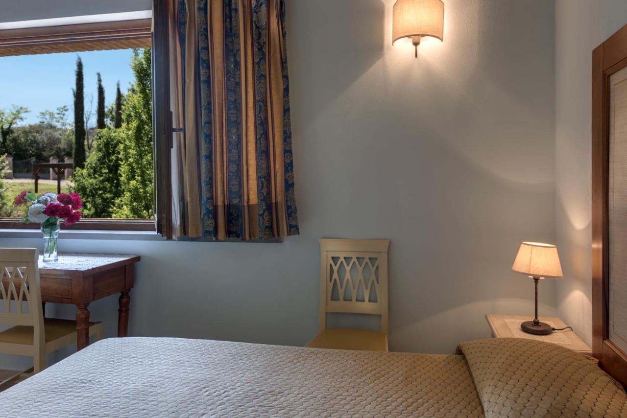Antica Fonte Resort Casole dʼElsa Eksteriør bilde