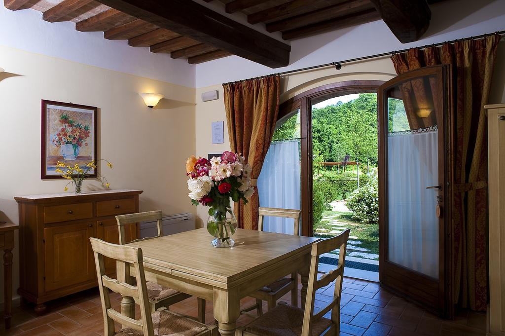Antica Fonte Resort Casole dʼElsa Rom bilde